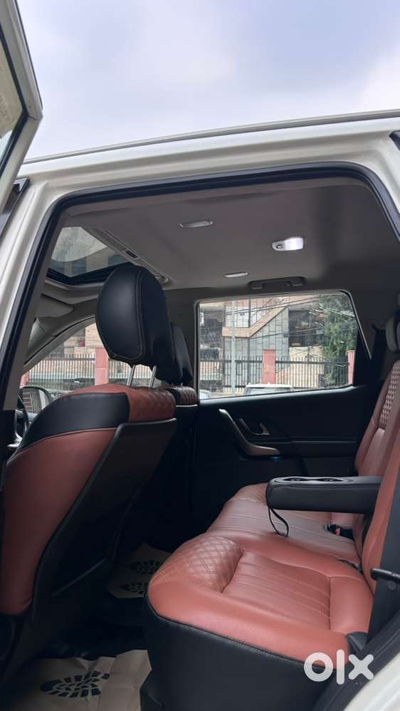 Mahindra Xuv500 Diesel 2018 Bumper To Bumper Original Paint
