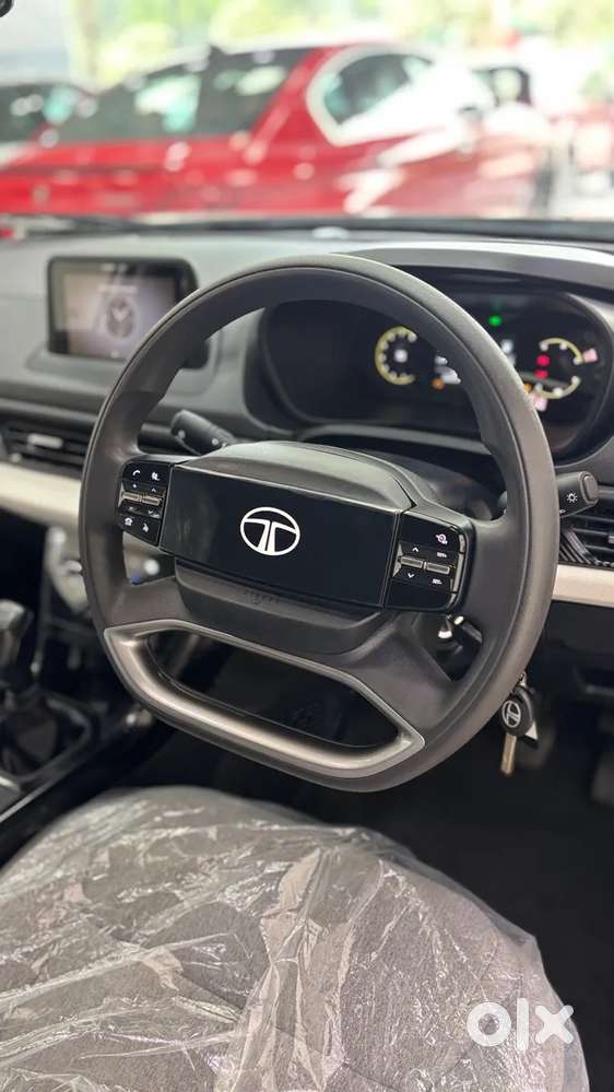 Tata Curvv Pure Plus S 1.2 Revotron Petrol 6mt, 2026, Petrol