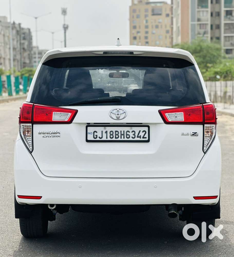 Toyota Innova Crysta 2.8z Automatic, 2017, Diesel