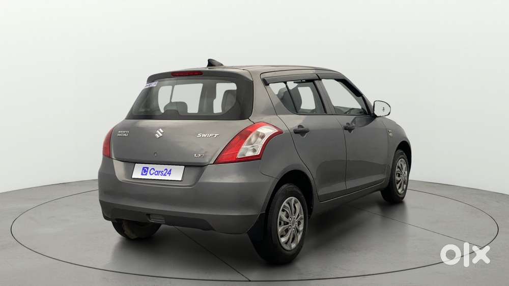 Maruti Suzuki Swift Lxi, 2015, Petrol