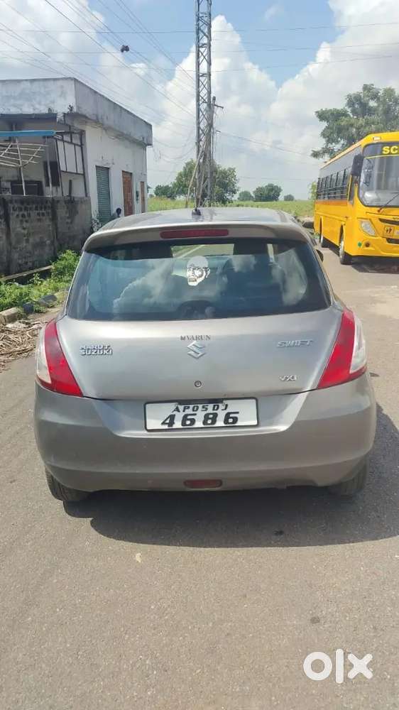 2nd Owner Maruti Swift 1.2 Vxi Petrol