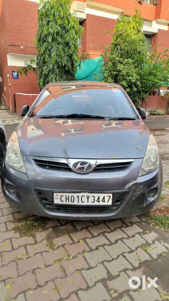 Hyundai I20 Sportz Petrol 2010