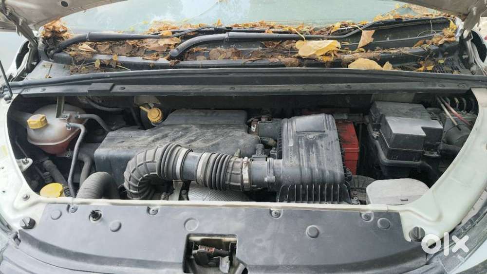 Mahindra Marazzo, 2019, Diesel