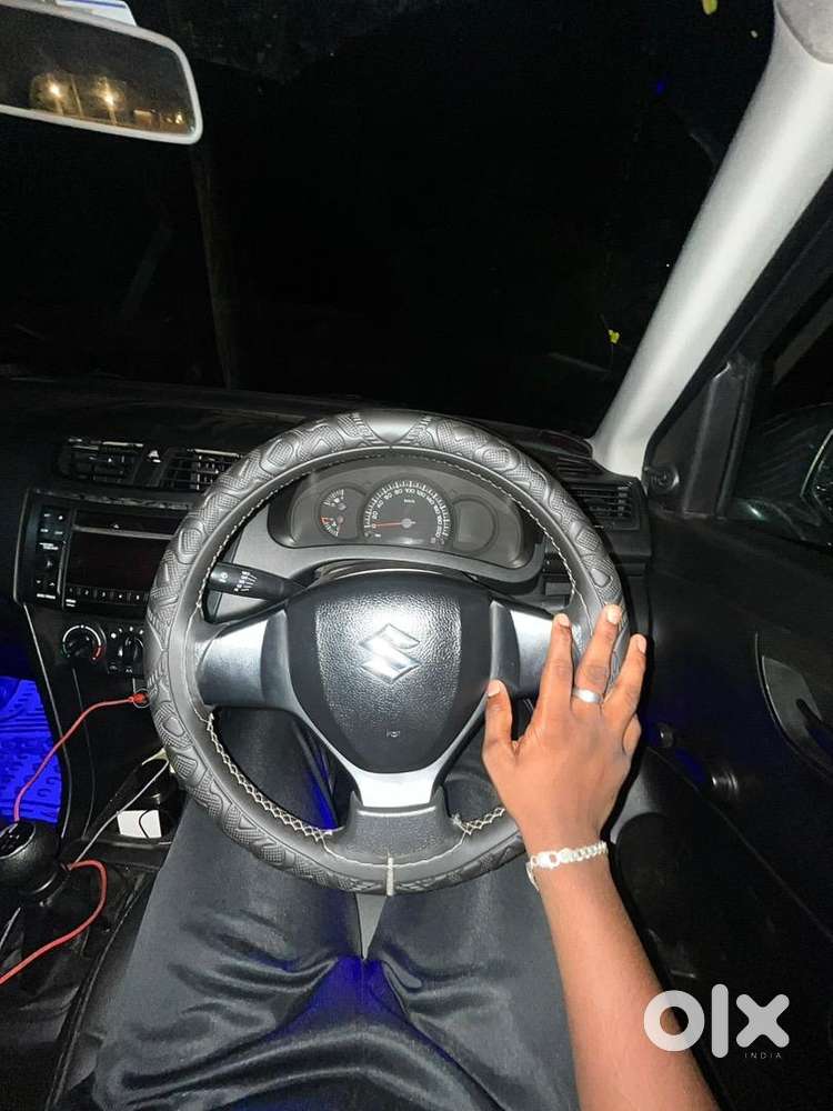 Maruti Suzuki Swift Type 2 ( 2011 )