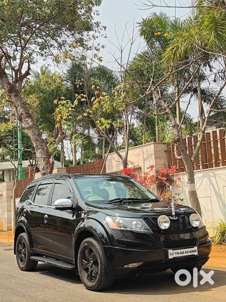 Mahindra Xuv500 W8, 2013