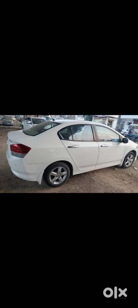 Honda City 1.5 Vx I-dtec Mt, 2011, Petrol