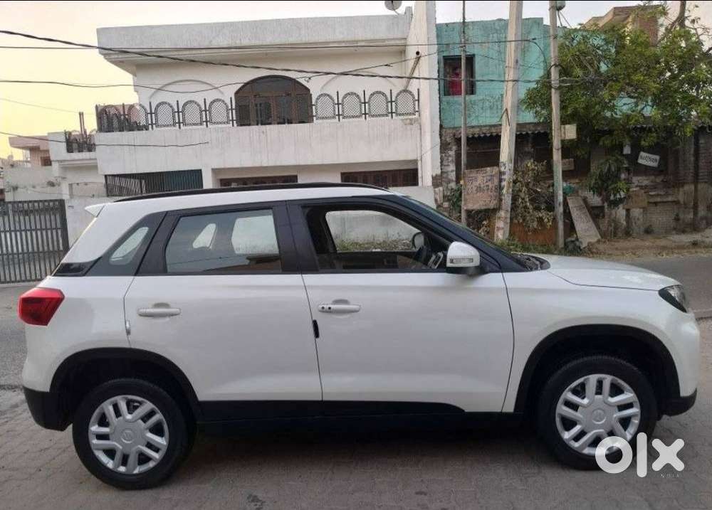 Maruti Suzuki Brezza 1.5 Vxi Smart Hybrid, 2021, Petrol