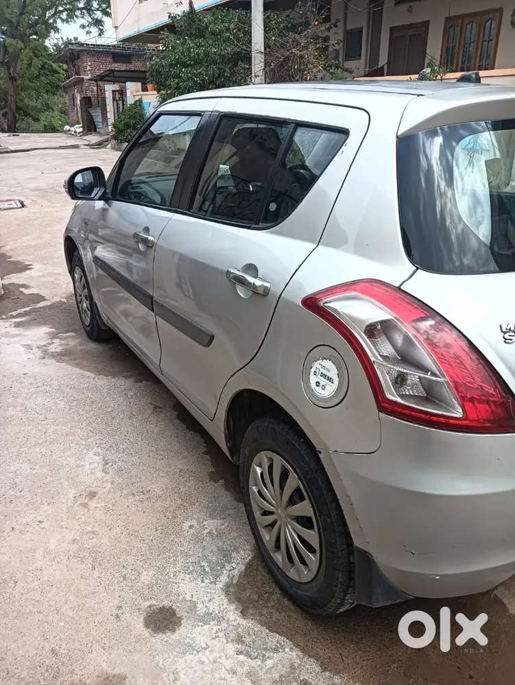 Maruti Suzuki Swift 2014 Diesel 136000 Km Driven
