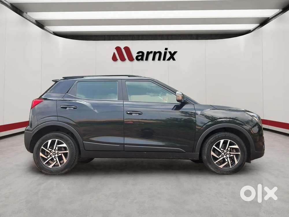 Mahindra Xuv300 W8, 2023, Petrol