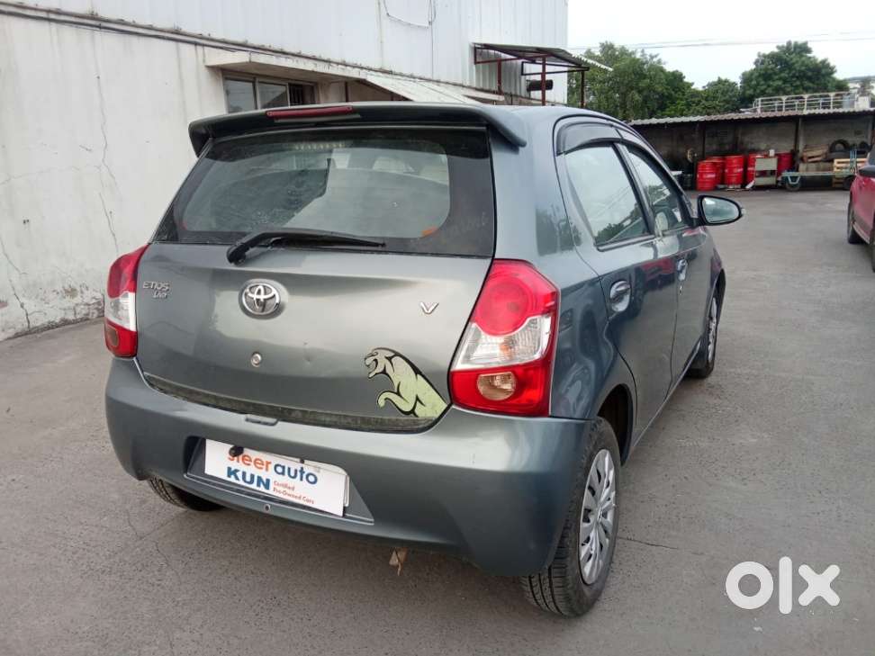 Toyota Etios Liva V, 2015, Petrol
