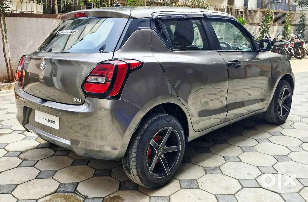2021 Maruti Suzuki Swift Vxi First Owner
