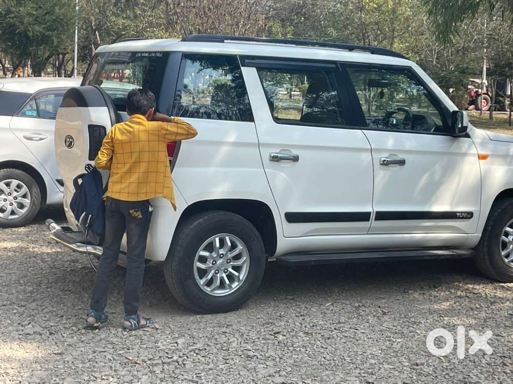 Mahindra Tuv 300 2017 डीज़ल Well Maintained