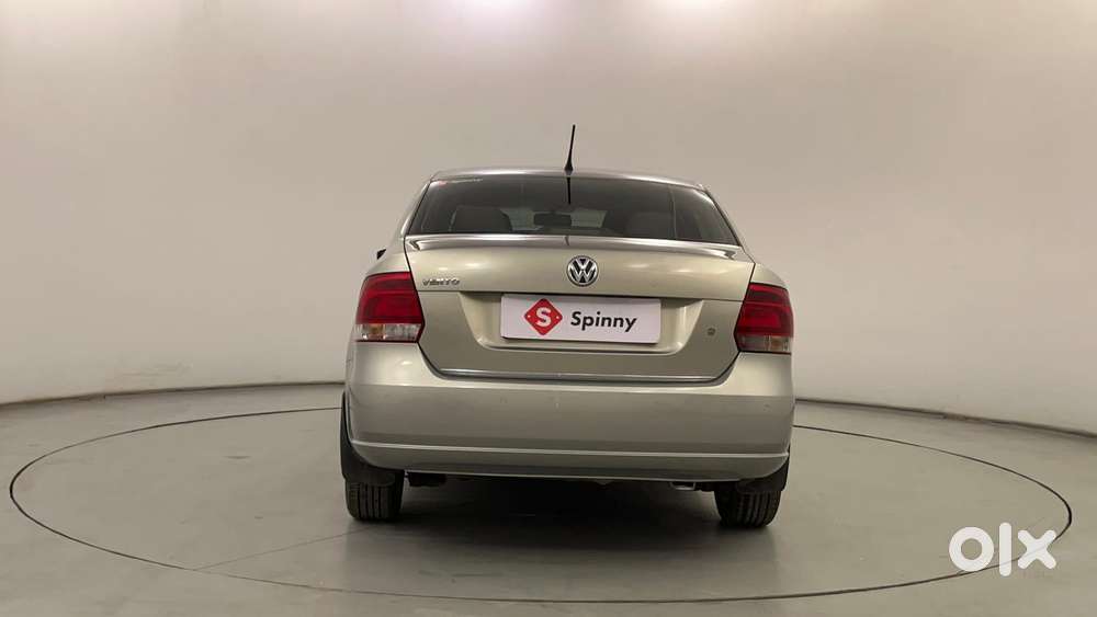 Volkswagen Vento Petrol Highline, 2014, Petrol