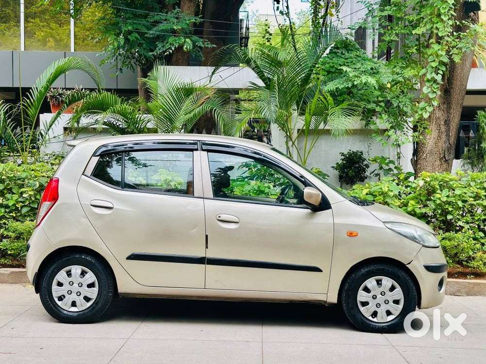 Hyundai I10 Magna Automatic, 2010, Petrol