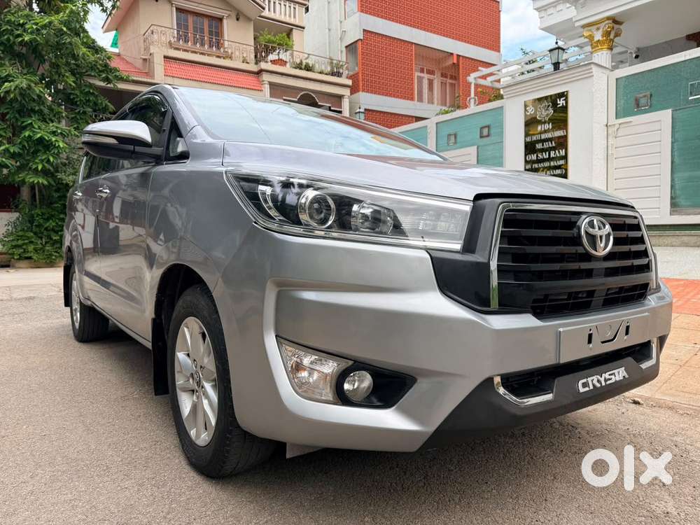 Toyota Innova Crysta 2.4 V 7 Str, 2017, Diesel