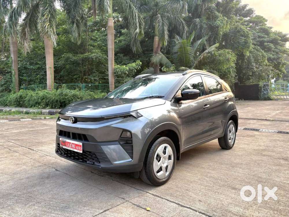 Tata Nexon Pure 1.2 S Revotron Petrol 6 Mt, 2023, Petrol