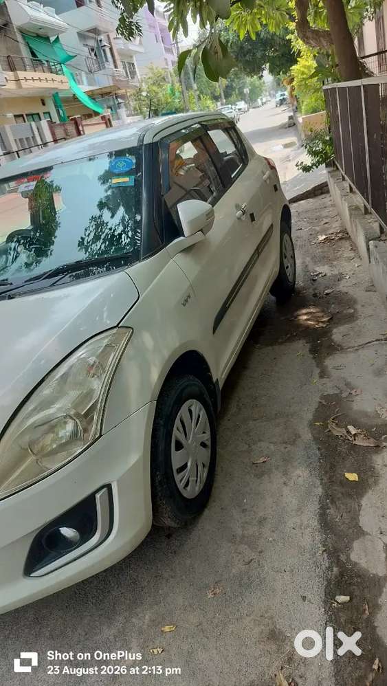 Maruti Suzuki Swift 2015 Petrol Well Maintained