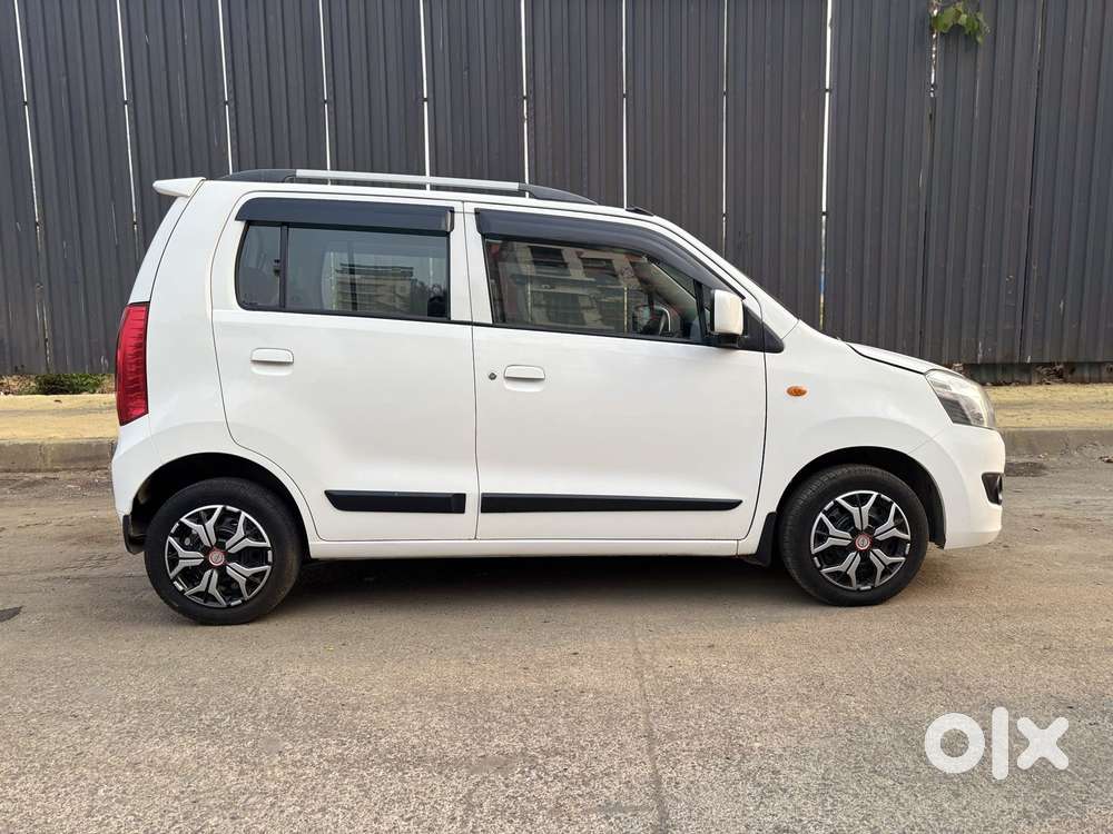 Maruti Suzuki Wagon R Vxi, 2015, Petrol