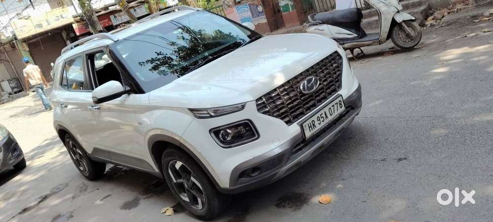 Hyundai Venue Sx Plus Turbo Dct, 2021, Petrol
