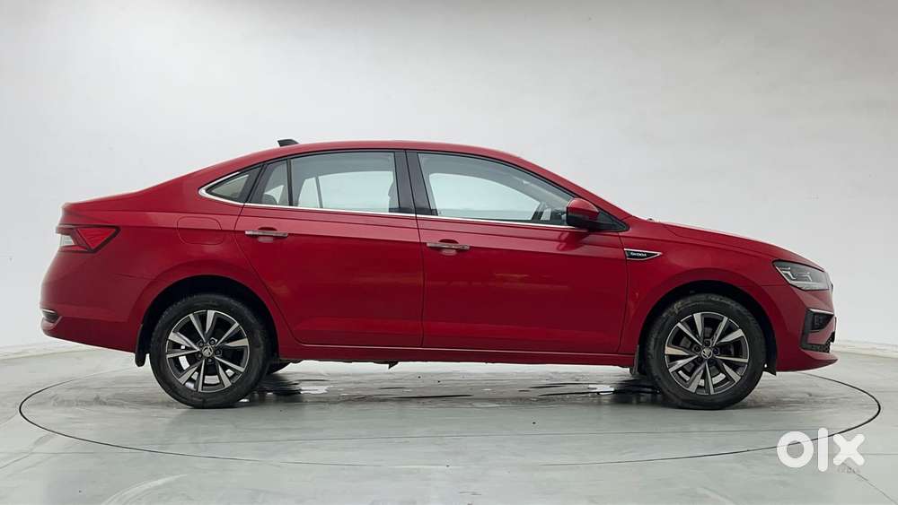 Skoda Slavia Style 1.0l Tsi At, 2022, Petrol