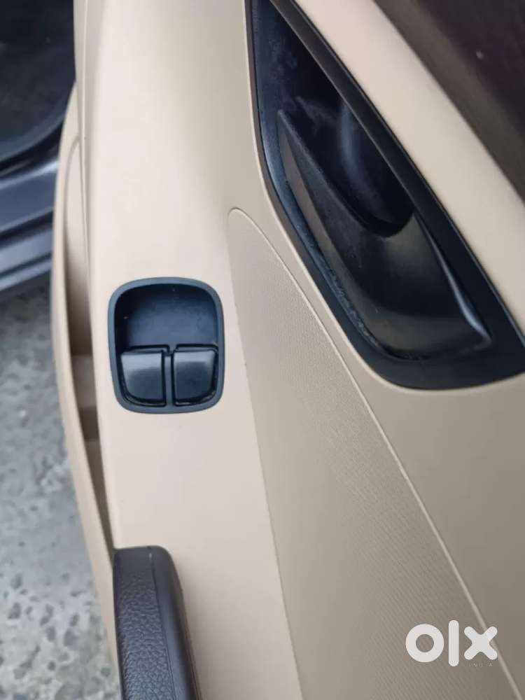 Hyundai Eon Era +, 2017, Petrol