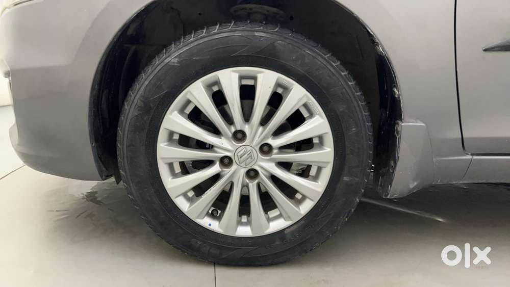 Maruti Suzuki Ciaz 2014-2017 At Zxi, 2015, Petrol