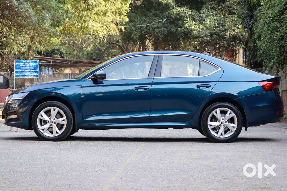 Skoda Octavia 2.0 Style Tsi At, 2022, Petrol
