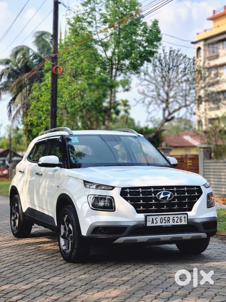 Hyundai Venue Sx Plus Turbo Dct, 2022, Petrol