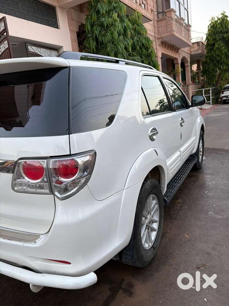 Toyota Car Diesel 2012