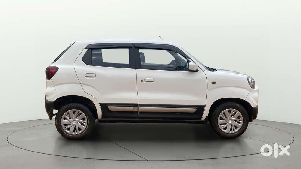 Maruti Suzuki S-presso Vxi Plus Amt, 2022, Petrol