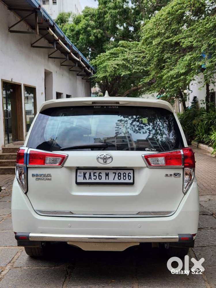 Toyota Innova Crysta 2.8 Gx At, 2016, Diesel