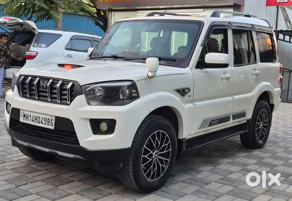 Mahindra Scorpio S7 2019