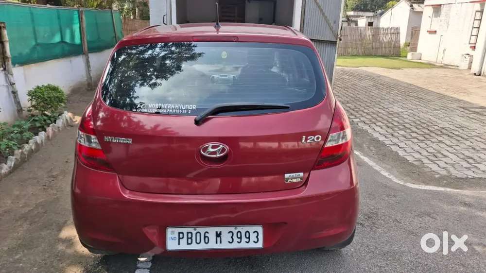 Hyundai I20 2011 Petrol 88000 Km Driven