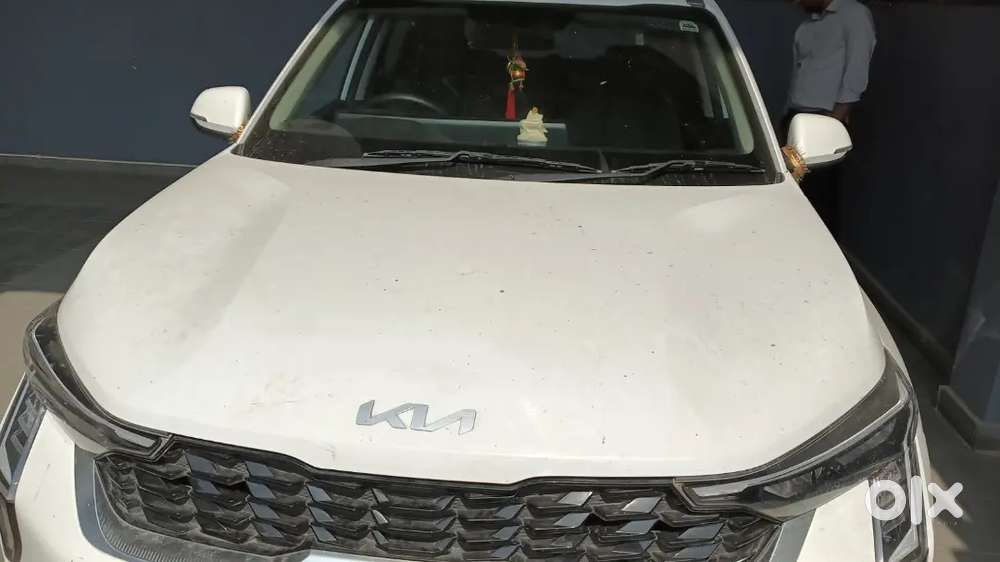 Kia Sonet Petrol 7800 Km Driven