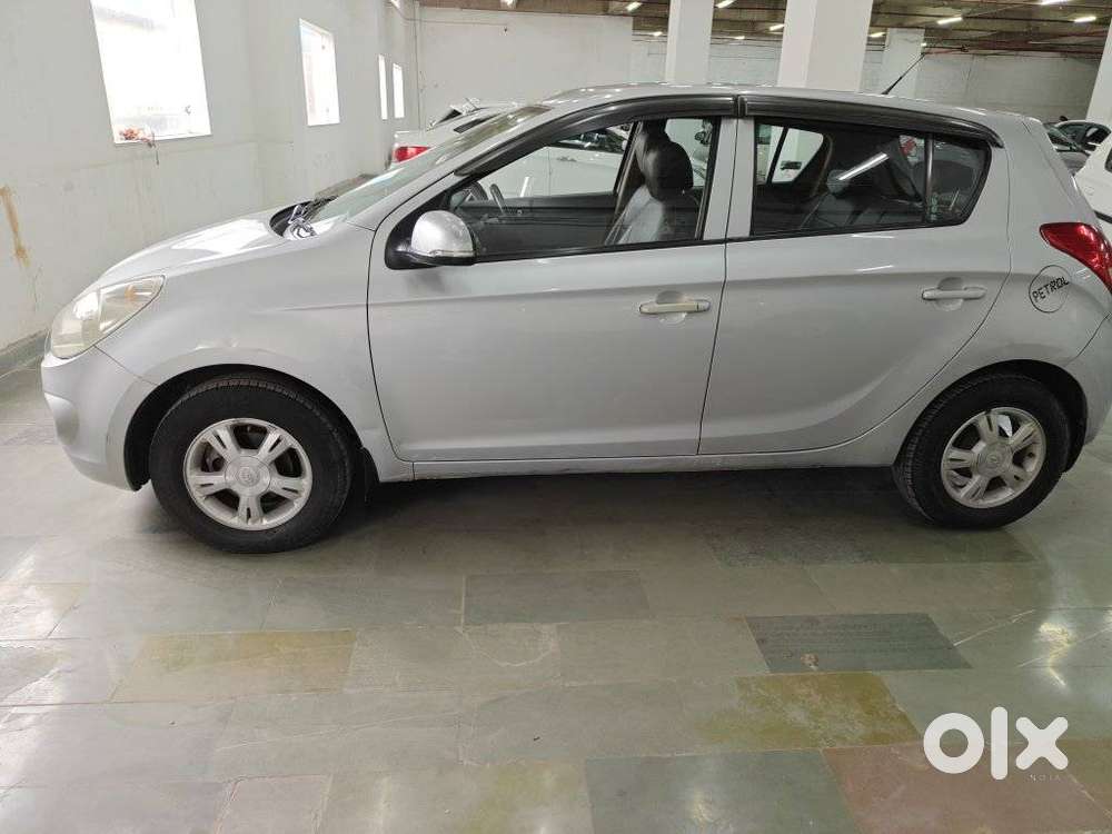 Hyundai I20, 2011, Petrol