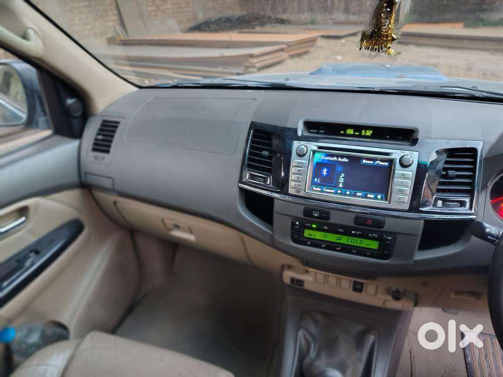 Toyota Fortuner 3.0 4x2 Mt, 2012, Diesel