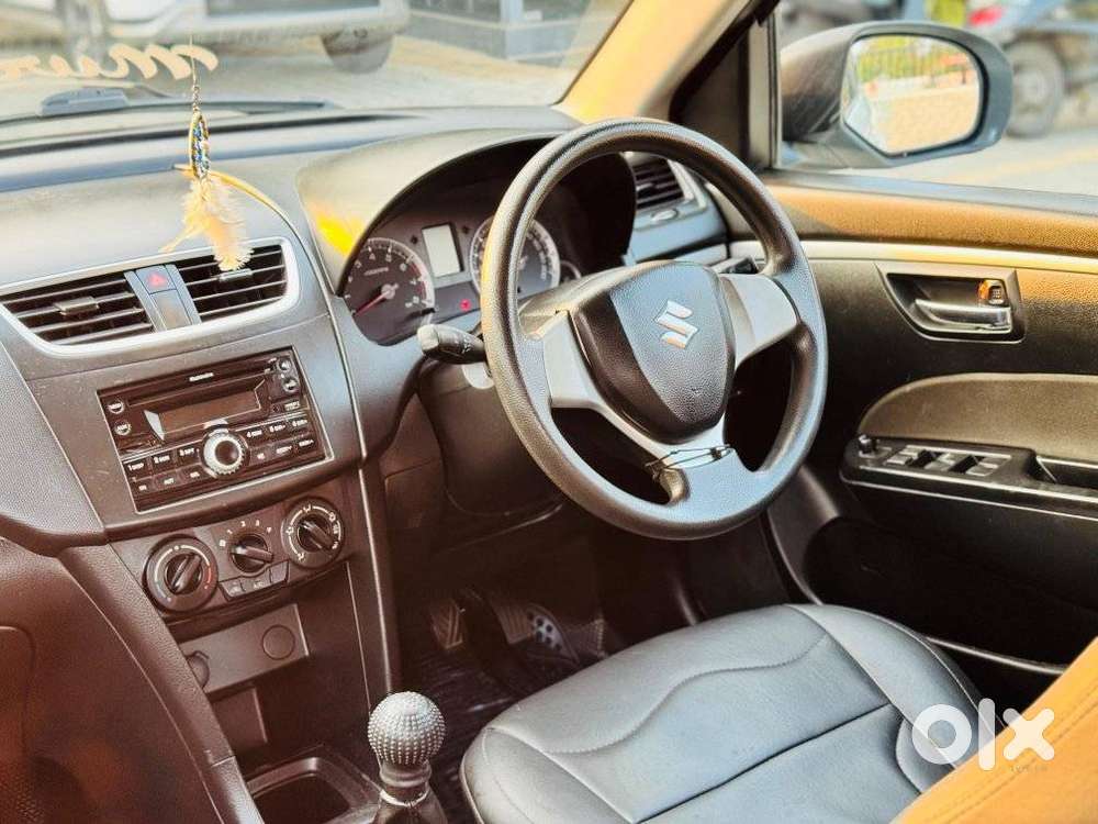 Maruti Suzuki Swift 2011-2014 Vxi, 2013, Petrol