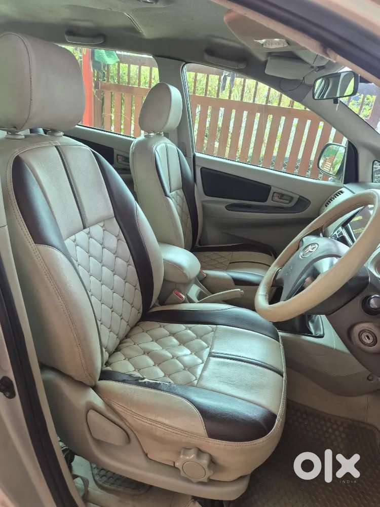 Toyota Innova 2.5 Gx 2012