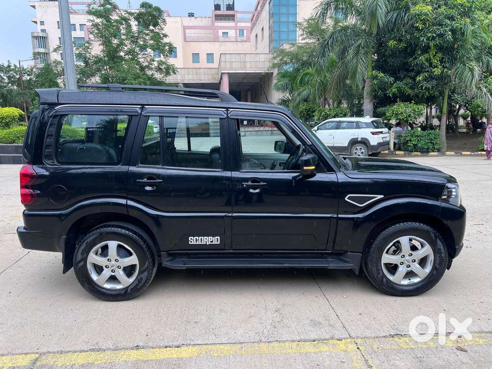 Mahindra Scorpio Classic 2.2 S 11 Mt 7 Cc, 2022, Diesel