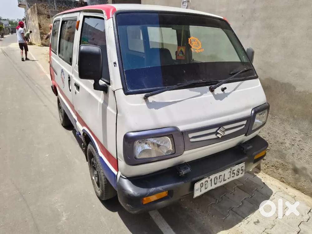 Maruti Suzuki Omni Ambulance 2012