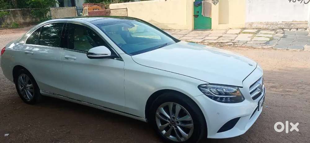 Mercedes-benz C-class 2020 Diesel 43000 Km Driven