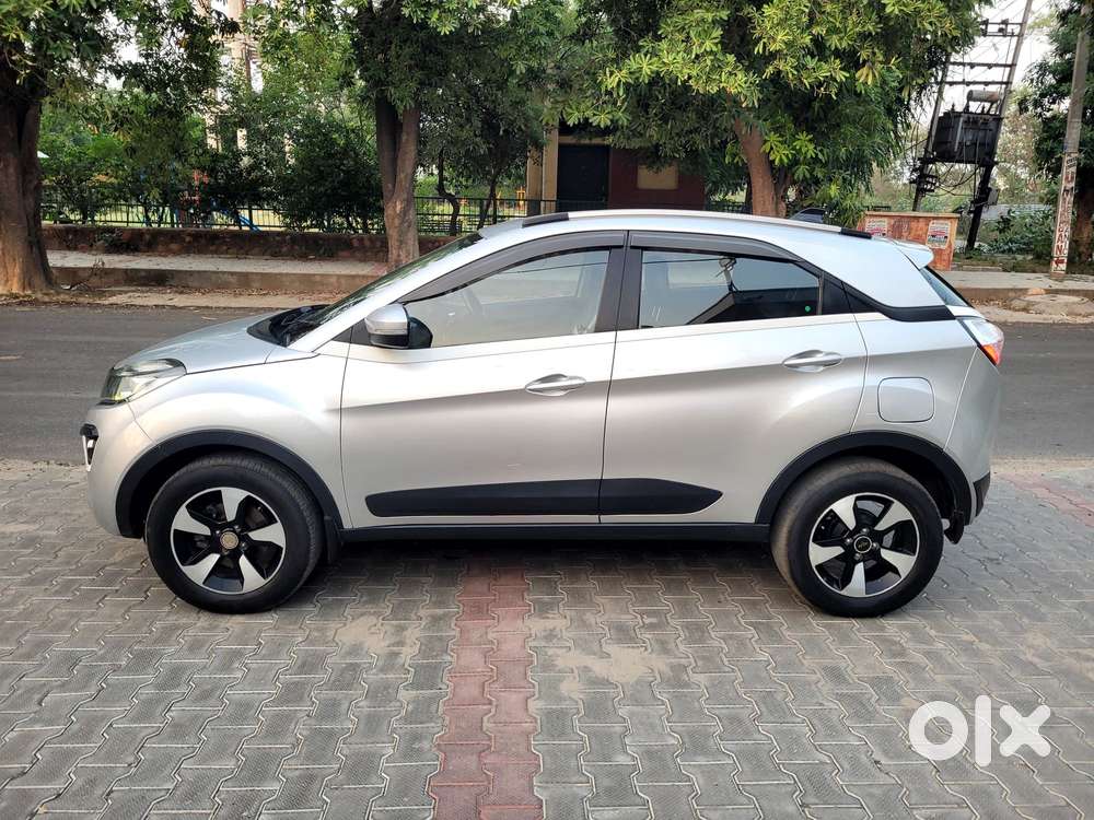 Tata Nexon 1.2 Revotron Xz Plus, 2018, Petrol