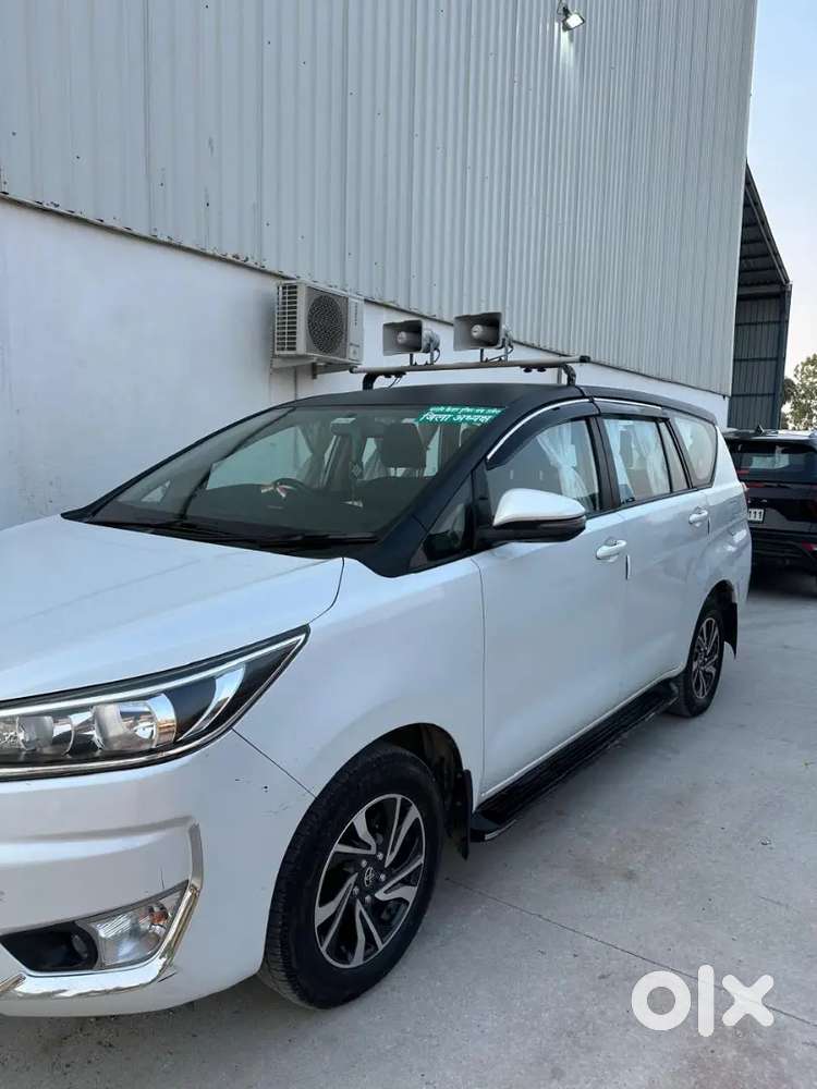 Toyota Innova Crysta 2023 Diesel 38000 Km Driven