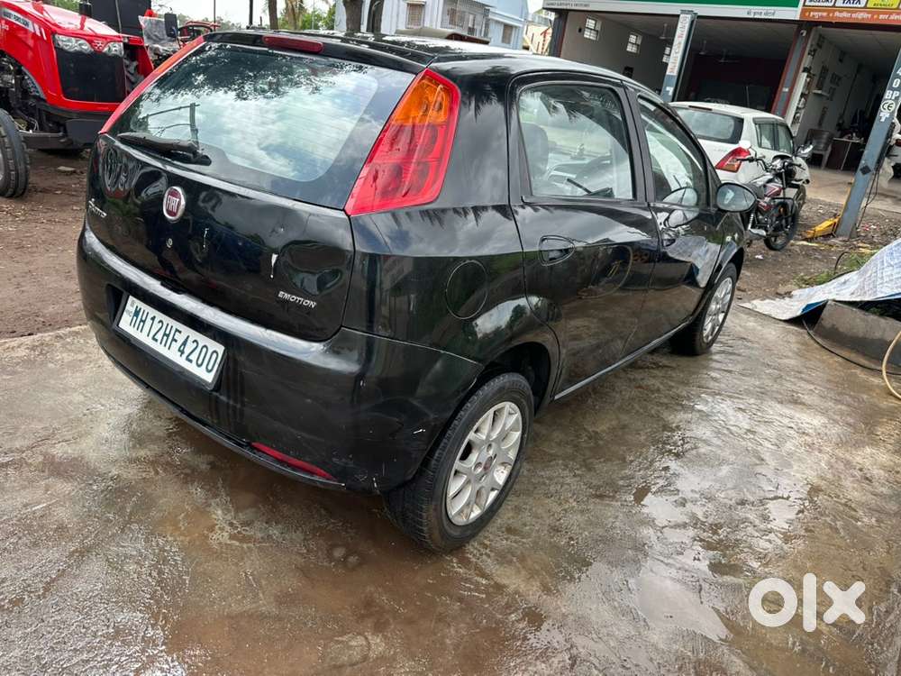 2011 Fiat Punto Emotion