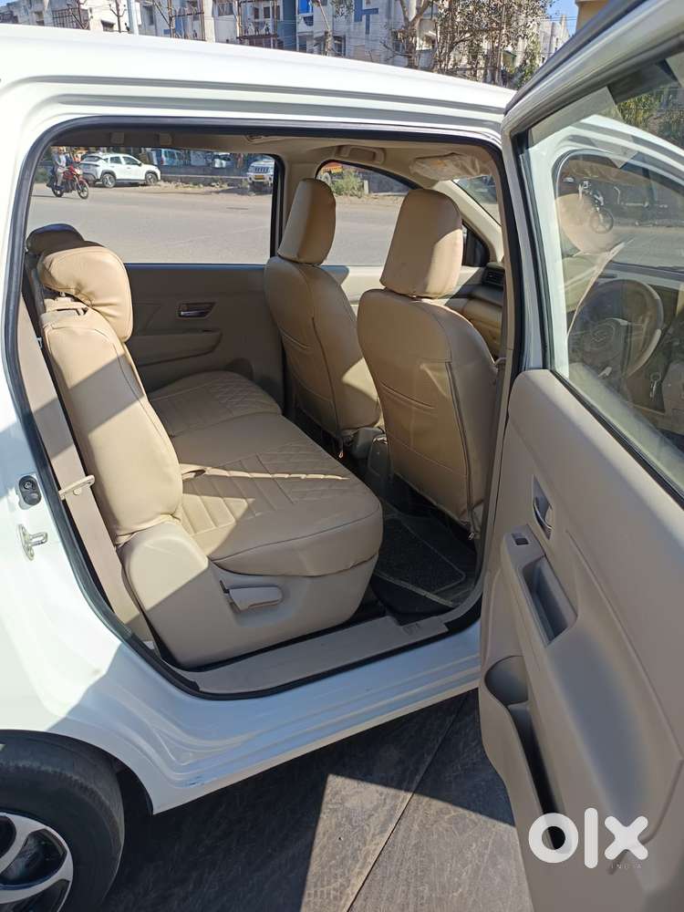 Maruti Suzuki Ertiga 2022-2023 Vxi Cng, 2024, Cng & Hybrids