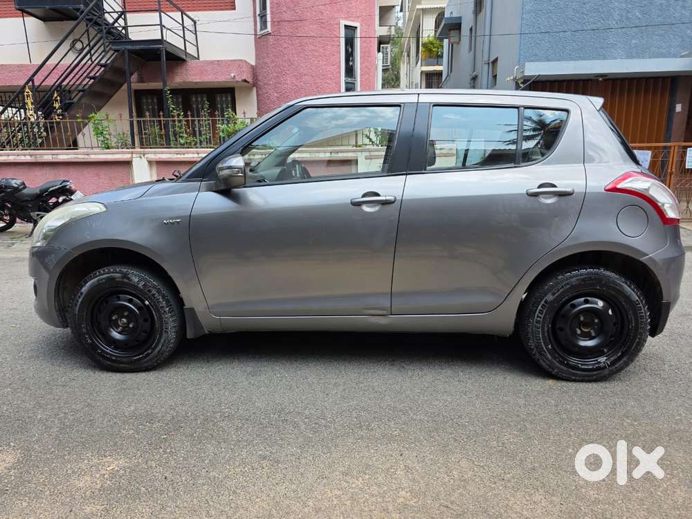 Maruti Suzuki Swift Vxi + Manual, 2014, Petrol