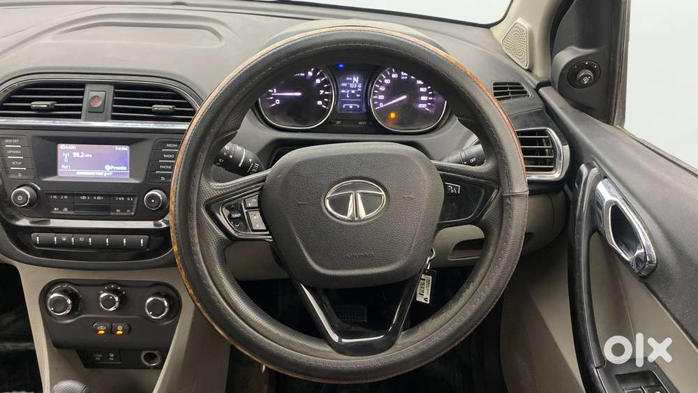 Tata Tiago 1.2 Revotron Xza, 2018, Petrol
