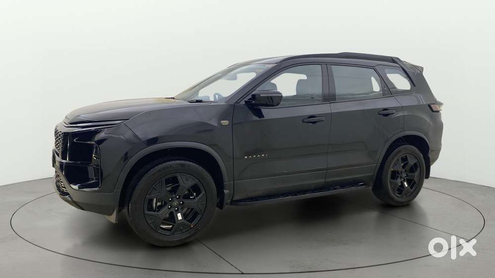 Tata Safari Accomplished Dark Edition, 2024, Diesel