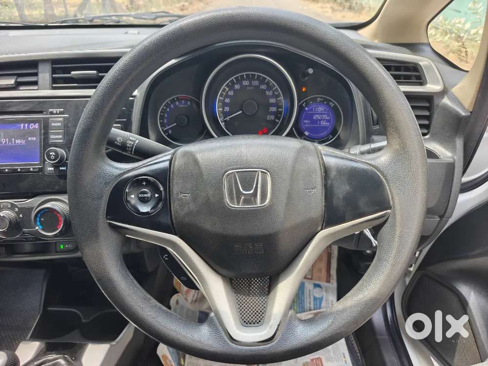 Honda Jazz 2017 Petrol Sv Well Maintained