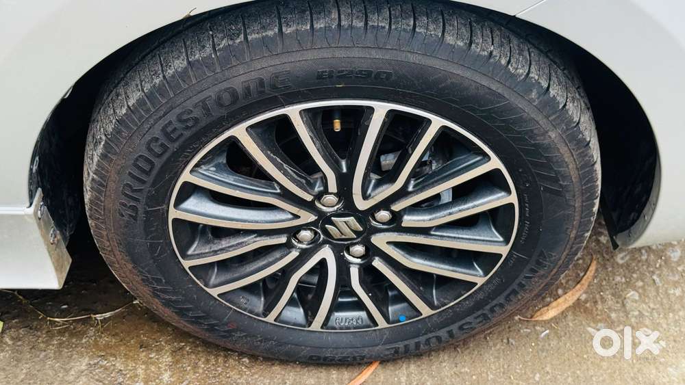 Maruti Suzuki Swift Dzire Zxi + Mt, 2018, Petrol